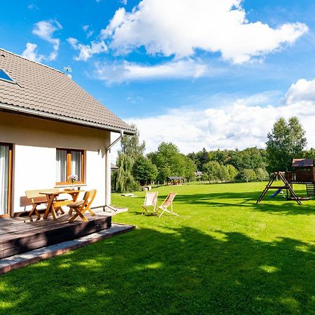 Apartamenty Czerwony Dworek - Duzy Teren Zielony, Plac Zabaw, Miejsce Na Grilla I Staw Z Mozliwoscia Wedkowania, Boisko Mysłakowice Εξωτερικό φωτογραφία