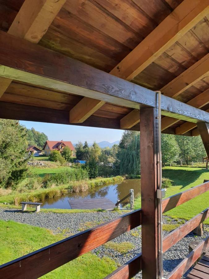 Apartamenty Czerwony Dworek - Duzy Teren Zielony, Plac Zabaw, Miejsce Na Grilla I Staw Z Mozliwoscia Wedkowania, Boisko Mysłakowice Εξωτερικό φωτογραφία