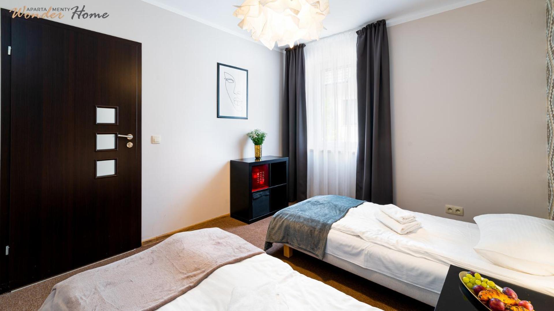 Apartamenty Czerwony Dworek - Duzy Teren Zielony, Plac Zabaw, Miejsce Na Grilla I Staw Z Mozliwoscia Wedkowania, Boisko Mysłakowice Εξωτερικό φωτογραφία