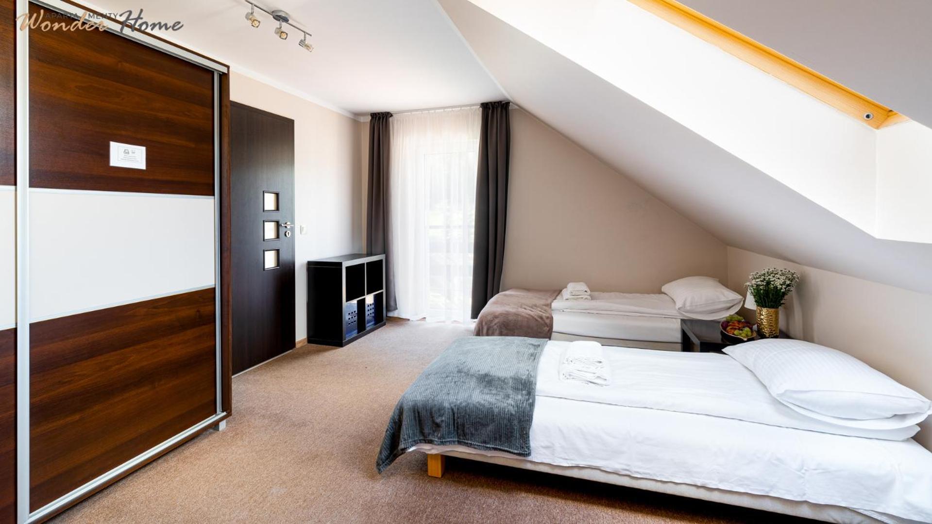 Apartamenty Czerwony Dworek - Duzy Teren Zielony, Plac Zabaw, Miejsce Na Grilla I Staw Z Mozliwoscia Wedkowania, Boisko Mysłakowice Εξωτερικό φωτογραφία