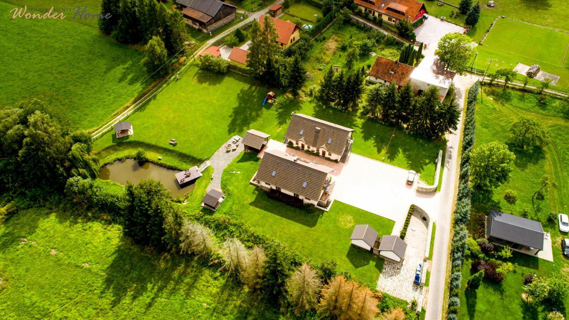 Apartamenty Czerwony Dworek - Duzy Teren Zielony, Plac Zabaw, Miejsce Na Grilla I Staw Z Mozliwoscia Wedkowania, Boisko Mysłakowice Εξωτερικό φωτογραφία